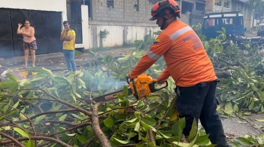 Atienden afectaciones originadas por lluvias en Valera