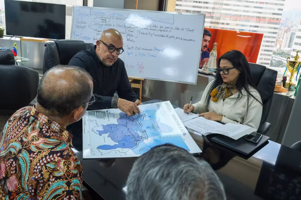 Venezuela e Indonesia exploran nuevas oportunidades para la producción camaronera