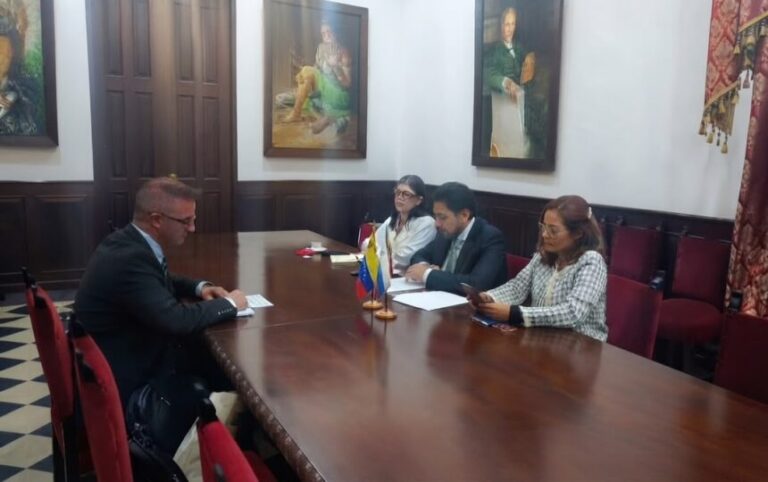 Venezuela y Eslovenia cancilleria en reunion bilateral en la Casa Amarilla