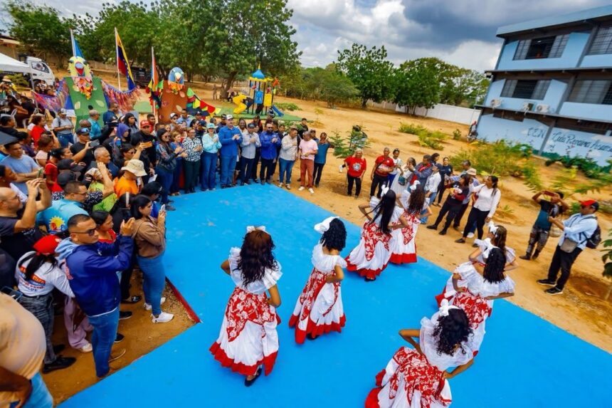 Más de 735 mil estudiantes regresan a las aulas en el estado Zulia para el año escolar 2026-2027