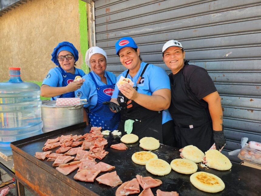 Valencia celebró el Día Mundial de la Arepa con gran encuentro comunal