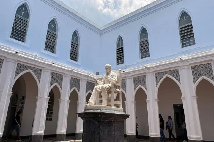 Hospital Dr. José María Vargas de Caracas registra un 87 % de avance en su rehabilitación