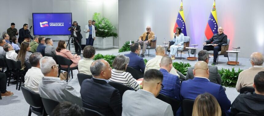 Presidenta Delcy Rodríguez lidera reunión de trabajo con gobernadores, alcaldes y Alto Mando Político