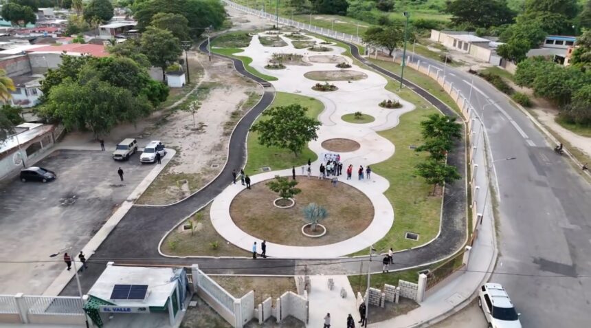 Avances en la construcción del parque José Damián Saubens con caminerías y áreas de esparcimiento en San Joaquín, Carabobo.