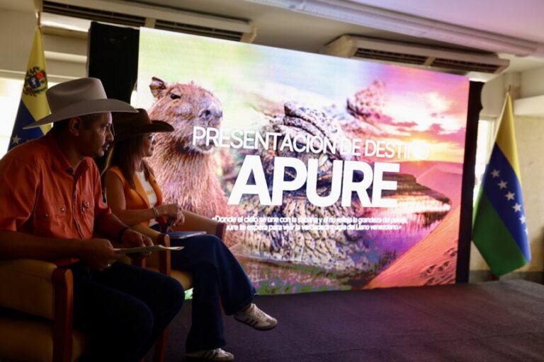 El gobernador de Apure y el Ministerio para el Turismo sellaron una alianza estratégica para expandir el turismo receptivo a través de rutas compartidas.