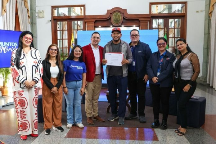 Banca Pública otorga créditos a 62 emprendedores para el impulso productivo en Mérida