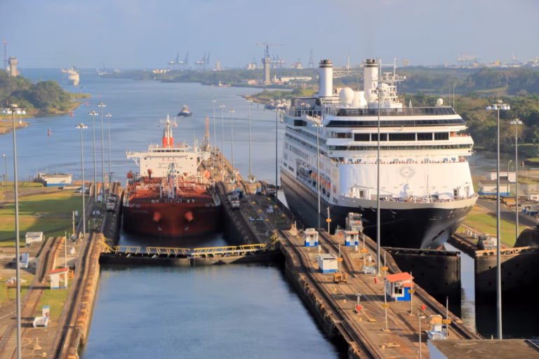 Canal de Panamá opera con normalidad tras sismo