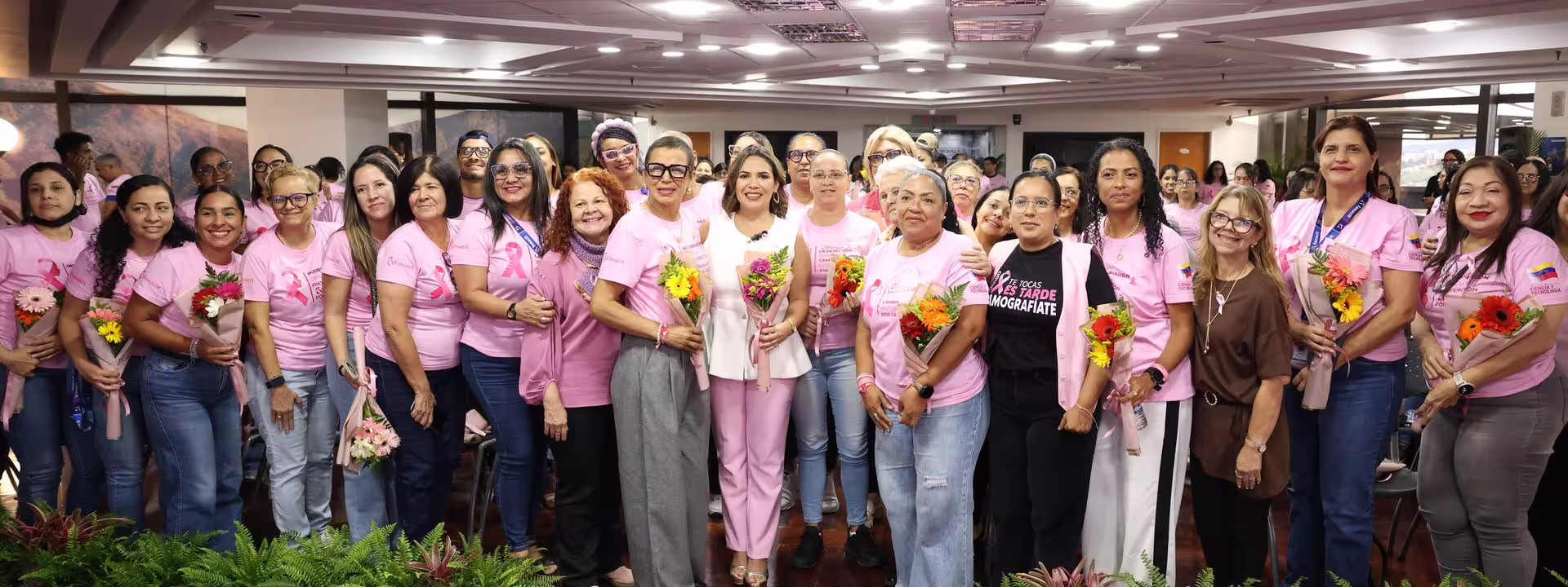 Mincyt promueve el autocuidado femenino con la charla «Cáncer de Mama en Lenguaje Sencillo»