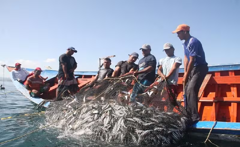 Celebran Fiestas Populares del Pescador con más de mil trabajadores del agua en Apure