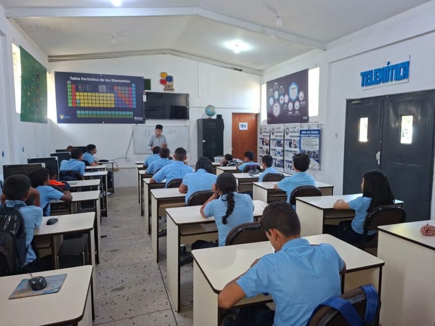 Gran Misión Ciencia lleva la robótica y la educación ambiental a estudiantes de Guanare.