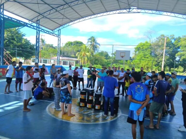La JPSUV activó el Plan Pasión Juvenil en Guasdualito como parte de un despliegue regional que contempla la restauración de 27 instalaciones en Apure.