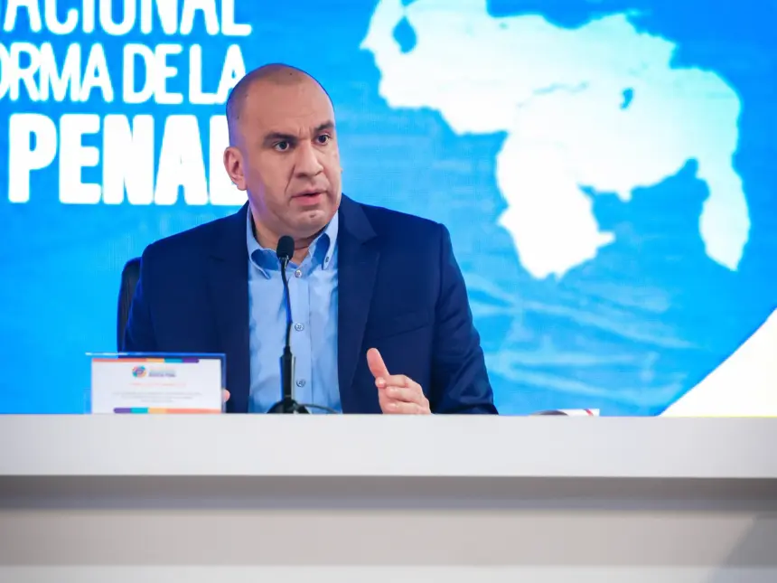 Fiscal General Larry Devoe lideró debate sobre la Reforma de la Justicia Penal en Nueva Esparta
