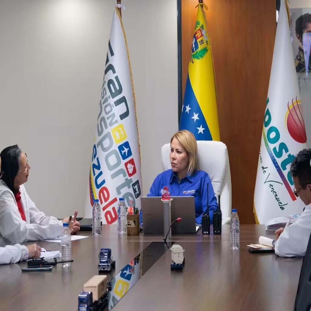 Ipostel y Superintendencia Nacional Antidroga evalúan nuevas herramientas de capacitación