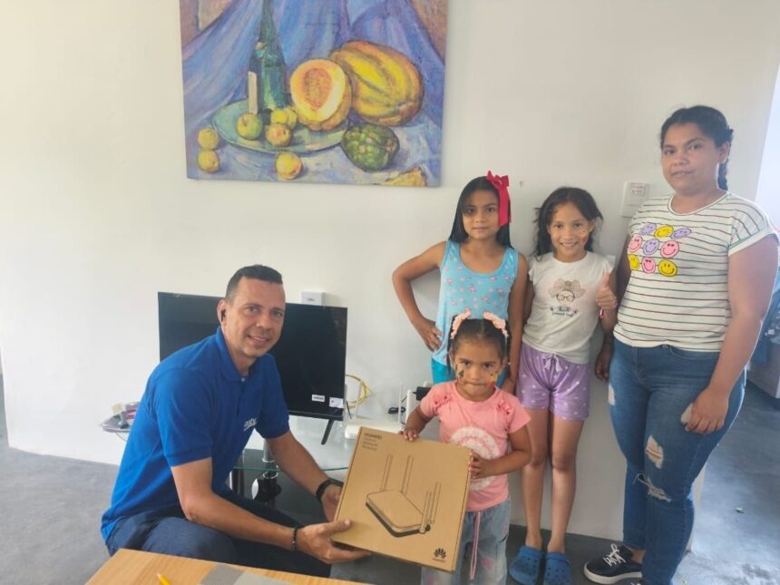 Cantv restituye servicios de telecomunicaciones a más de 1.000 familias afectadas por el doblete sísmico en Caracas, Miranda, La Guaira y Trujillo.
