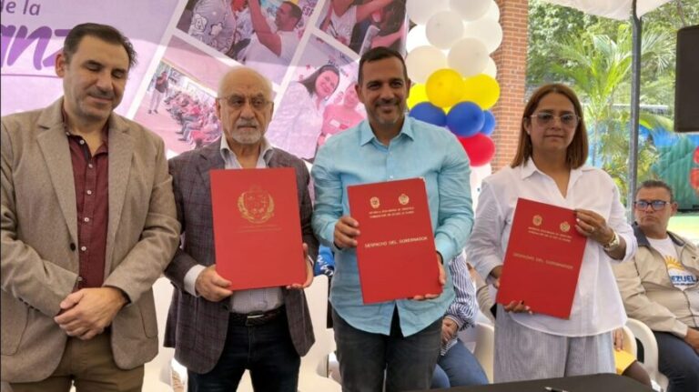 El estado La Guaira amplía su cobertura sanitaria con un convenio privado y una nueva unidad de hemodinamia para atender a pacientes crónicos.