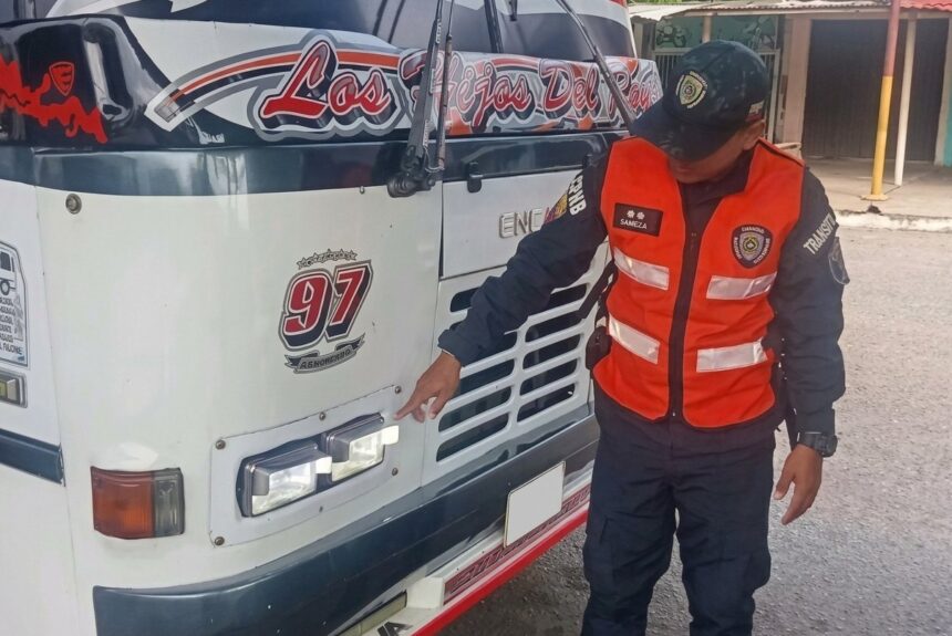 PNB despliega operativo de seguridad vial en terminales de los Valles del Tuy