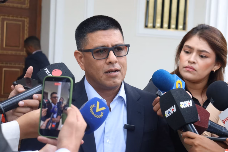 AN sanciona ley contra contaminación por buques