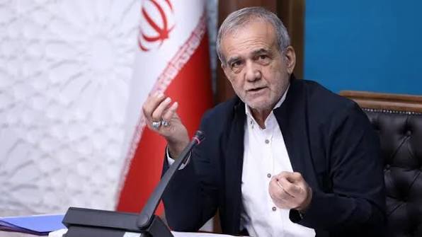 Presidente de Irán propone crear formato de cooperación con la Comunidad de Estados Independientes