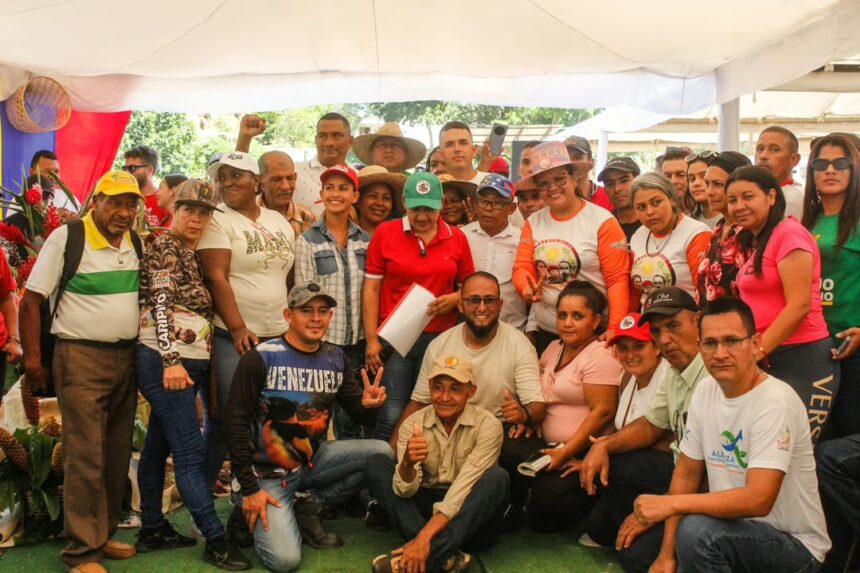 Sucre: lanzan el Plan Nacional Comunal del Cacao para beneficiar a más de 1.600 productores.