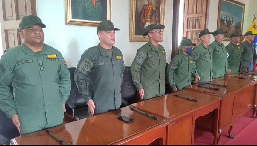 Condecoran a efectivos de la GNB en Táchira tras la incautación de cuatro toneladas de droga en operaciones contra el narcotráfico.