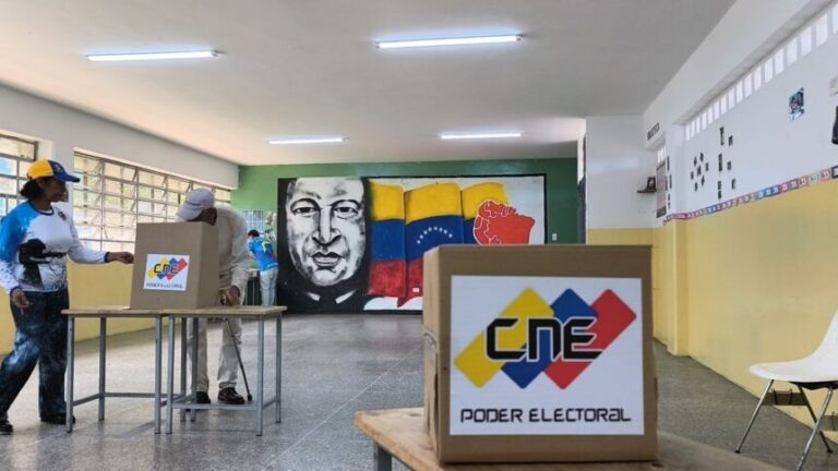 Un total de 48.086 Consejos Comunales listos para participar en la Consulta Popular Nacional
