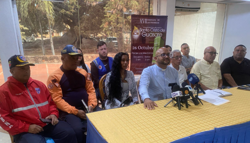 Fieles falconianos se preparan para la XVII Caminata de las Promesas al Santo Cristo de Guasare