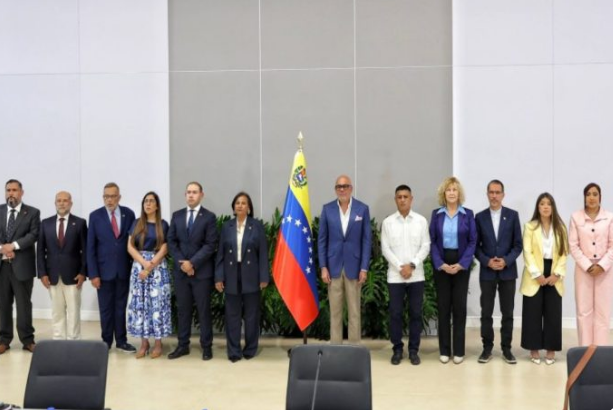 dialogo político y social