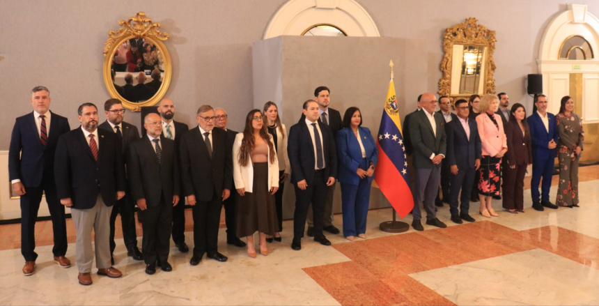 Diálogo Nacional instala mesa de garantías políticas, económicas y sociales